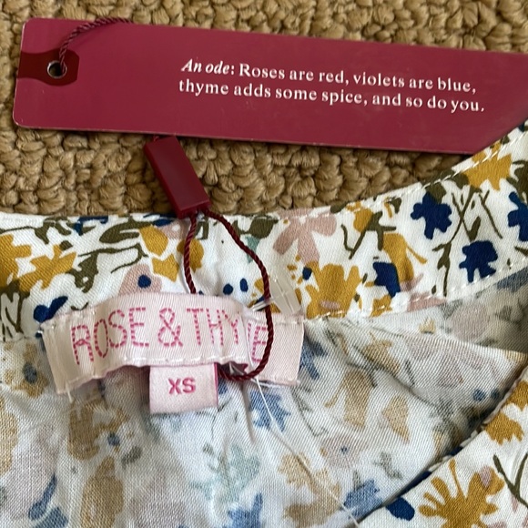 Rose & Thyme Floral Rayon Blouse XS - Picture 9 of 9